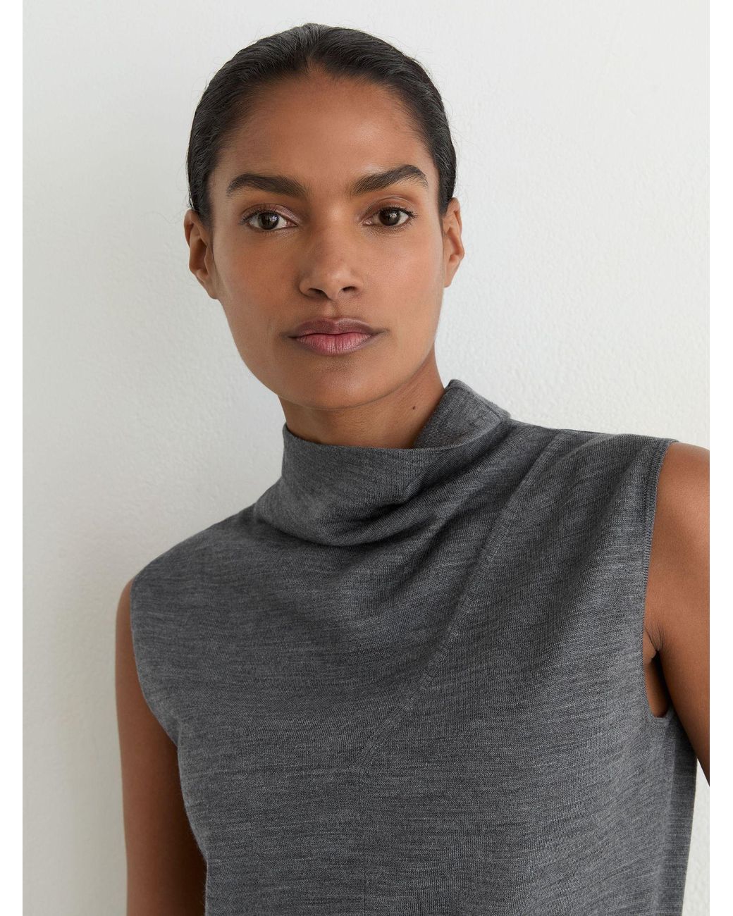 Reiss Multicolor Honey - Dark Charcoal Grey Ultra-soft Merino Wool Funnel-neck Vest, Xl (us 16-18)