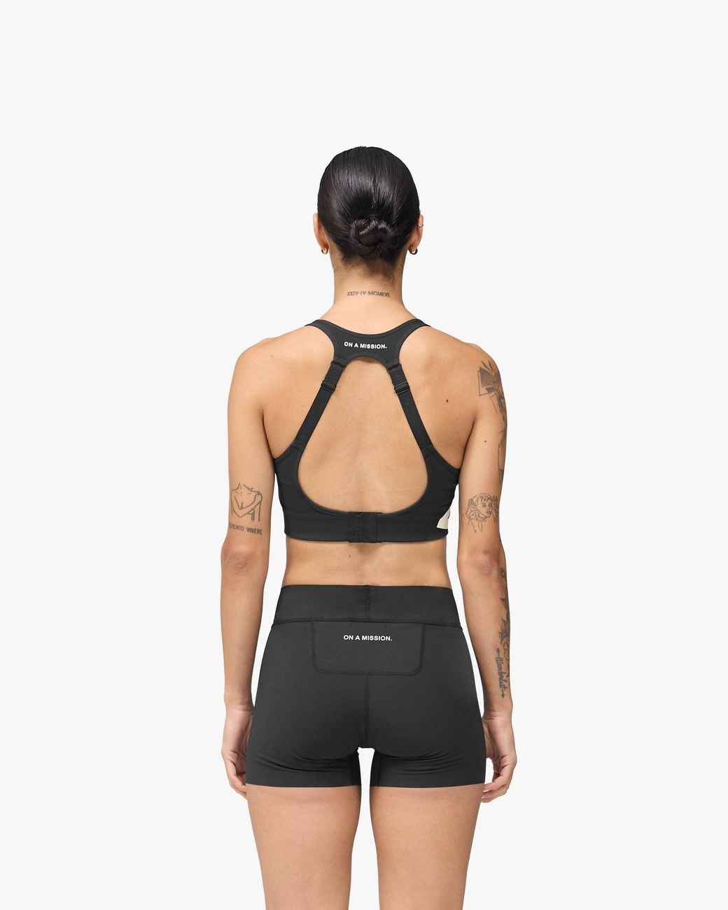 Represent Black 247 On A Mission High Support Sports Bra