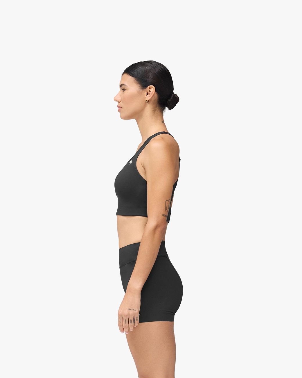 Represent Black 247 On A Mission High Support Sports Bra