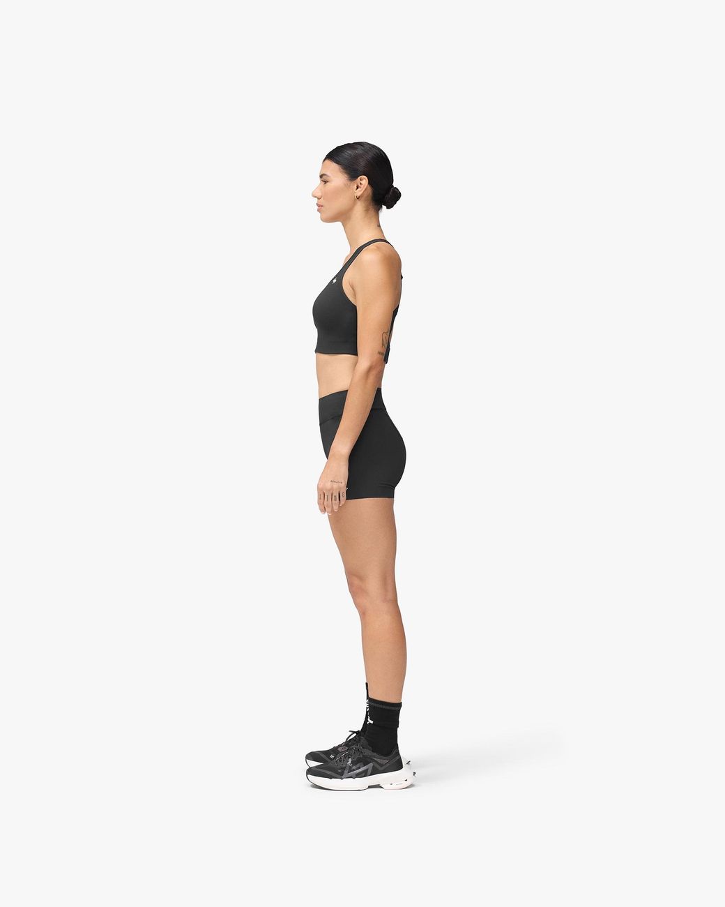 Represent Black 247 On A Mission High Support Sports Bra