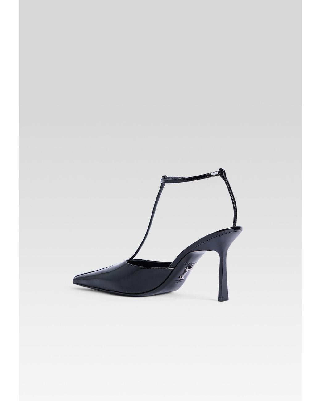 retroféte White Lenu Pump