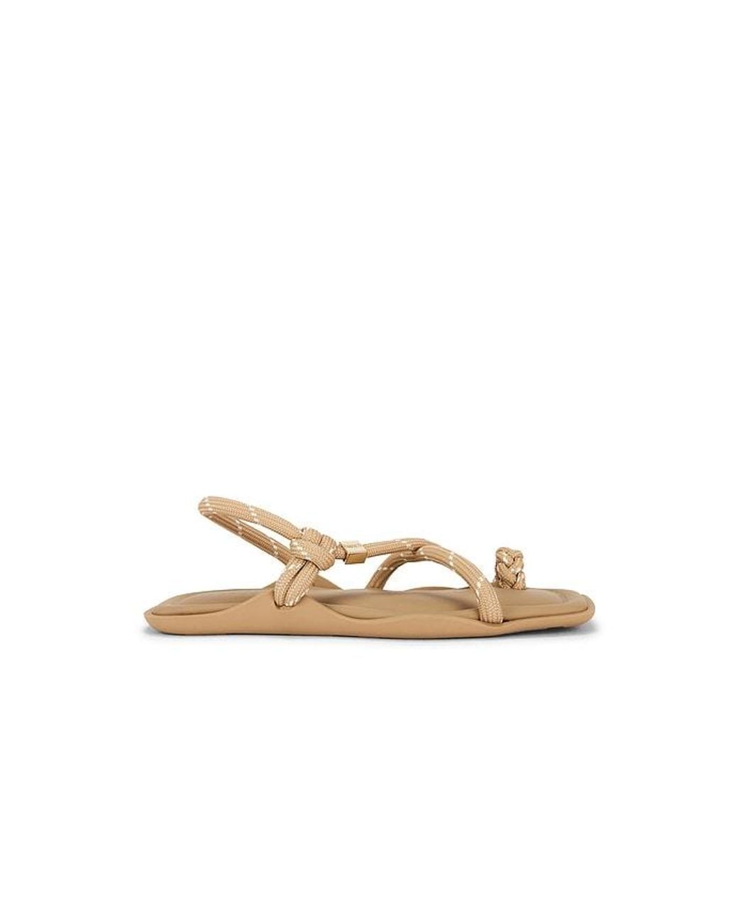 Flòwze White Fl㲠Square Sandal