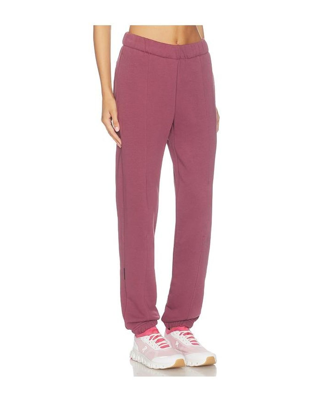 On Shoes Red Club Pants