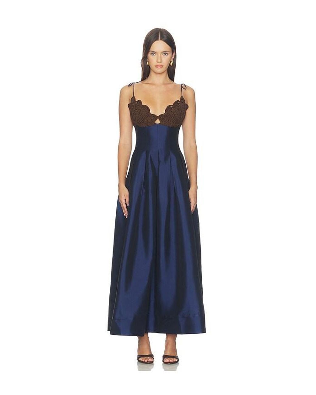 Maylé Vásquez Blue Arena Dress