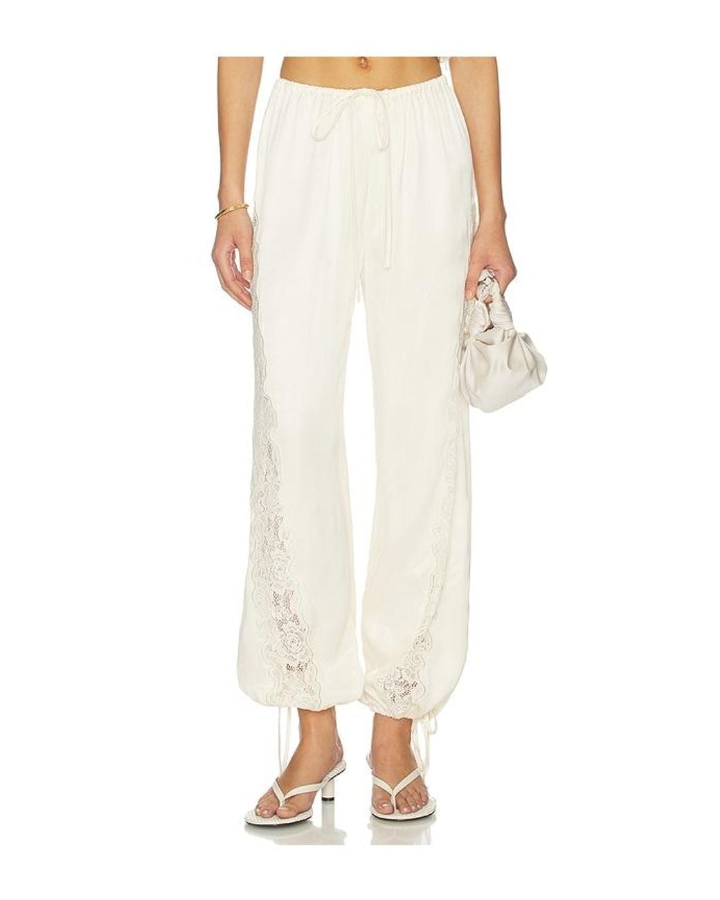 L'academie White 'Academie Belarus Pant