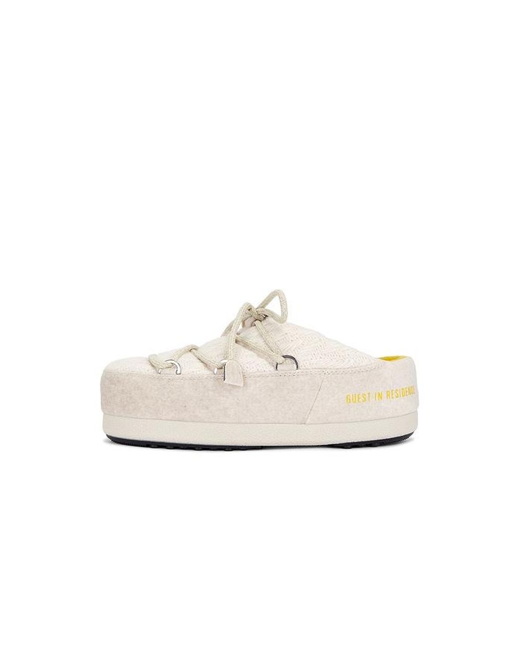 Moon Boot White X Guest