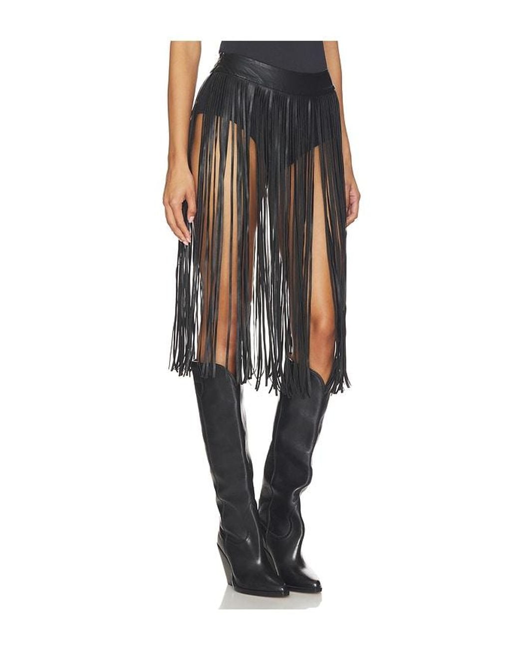 Kim Shui Black Short With Side Fringe