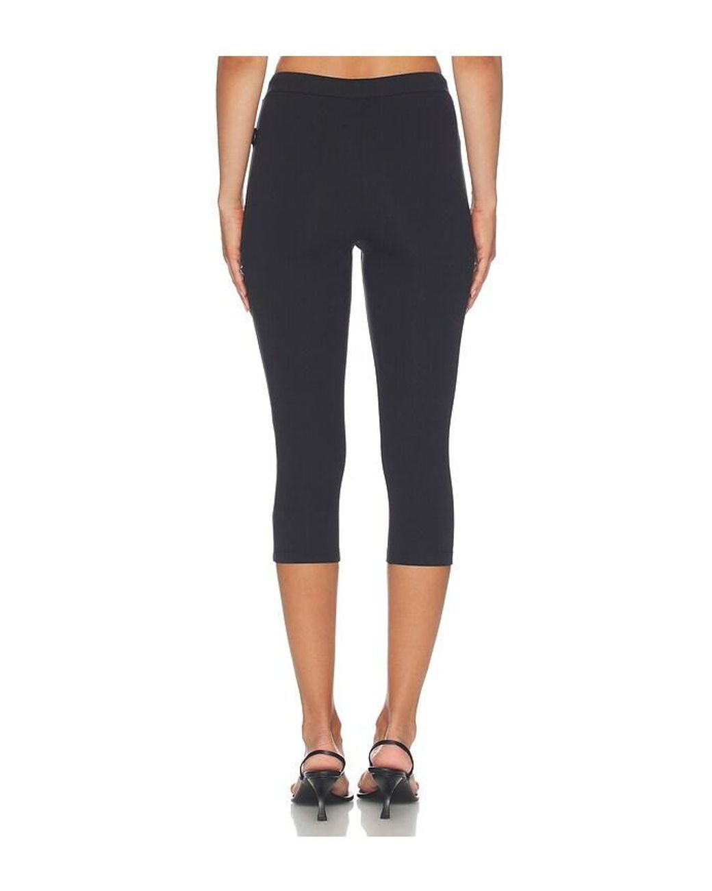 Area Black Brunch Capri