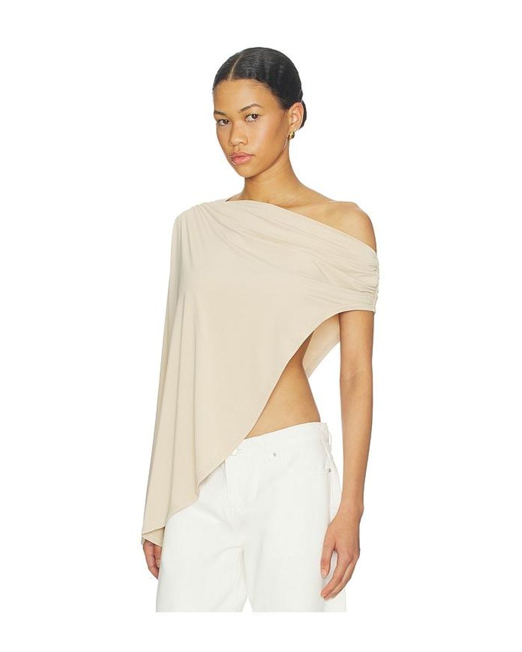 Lioness White Reborn Poncho