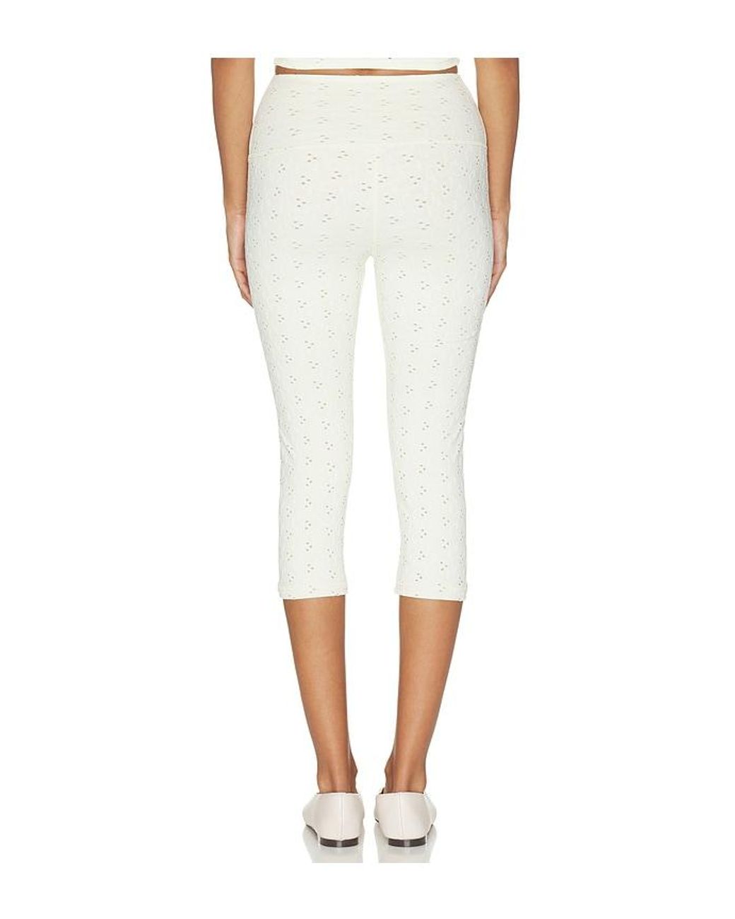 Strut-this White The Eyelet Capri Pant
