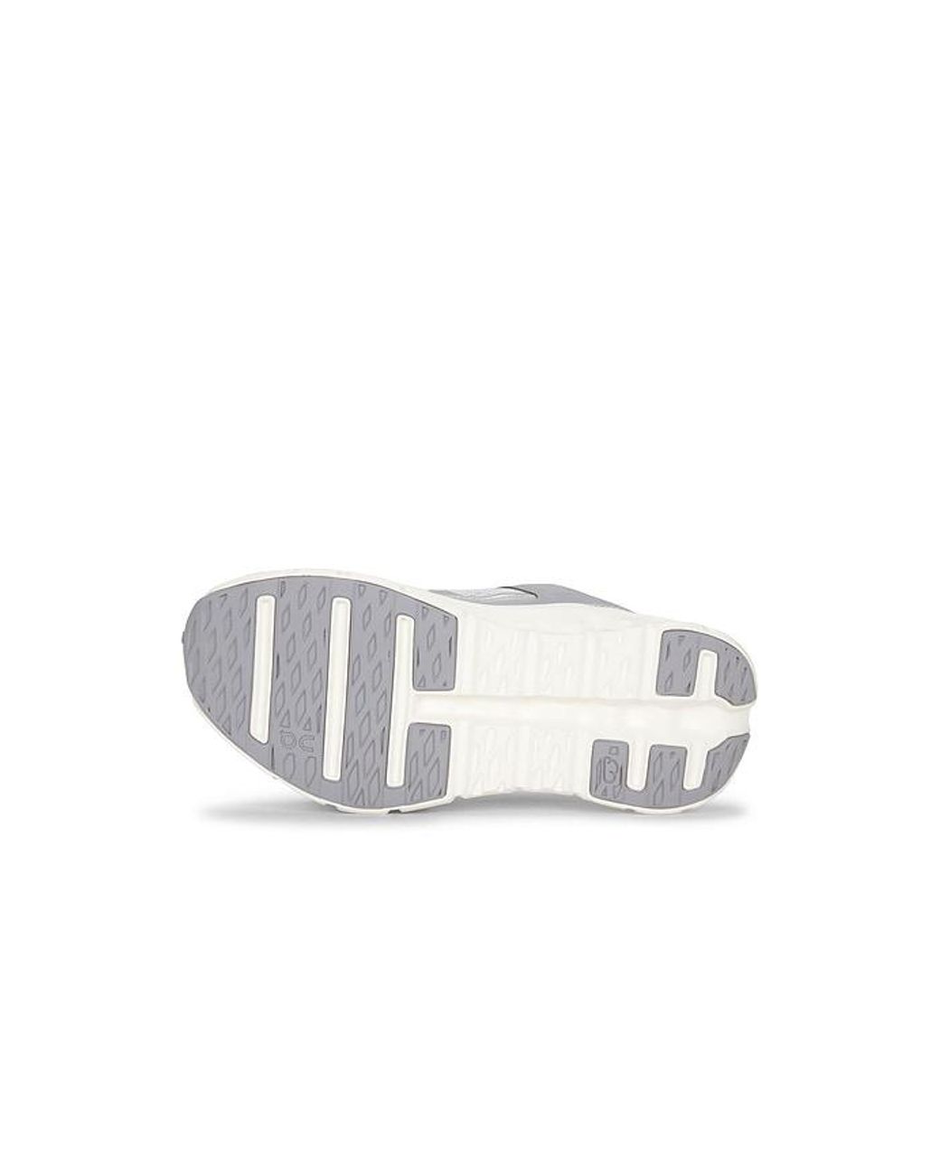 On Shoes White Cloudtilt Arc Sneaker