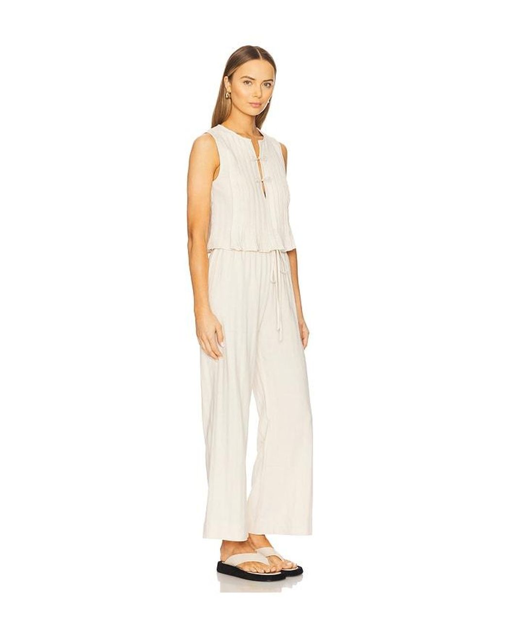Heartloom White Jolene Set