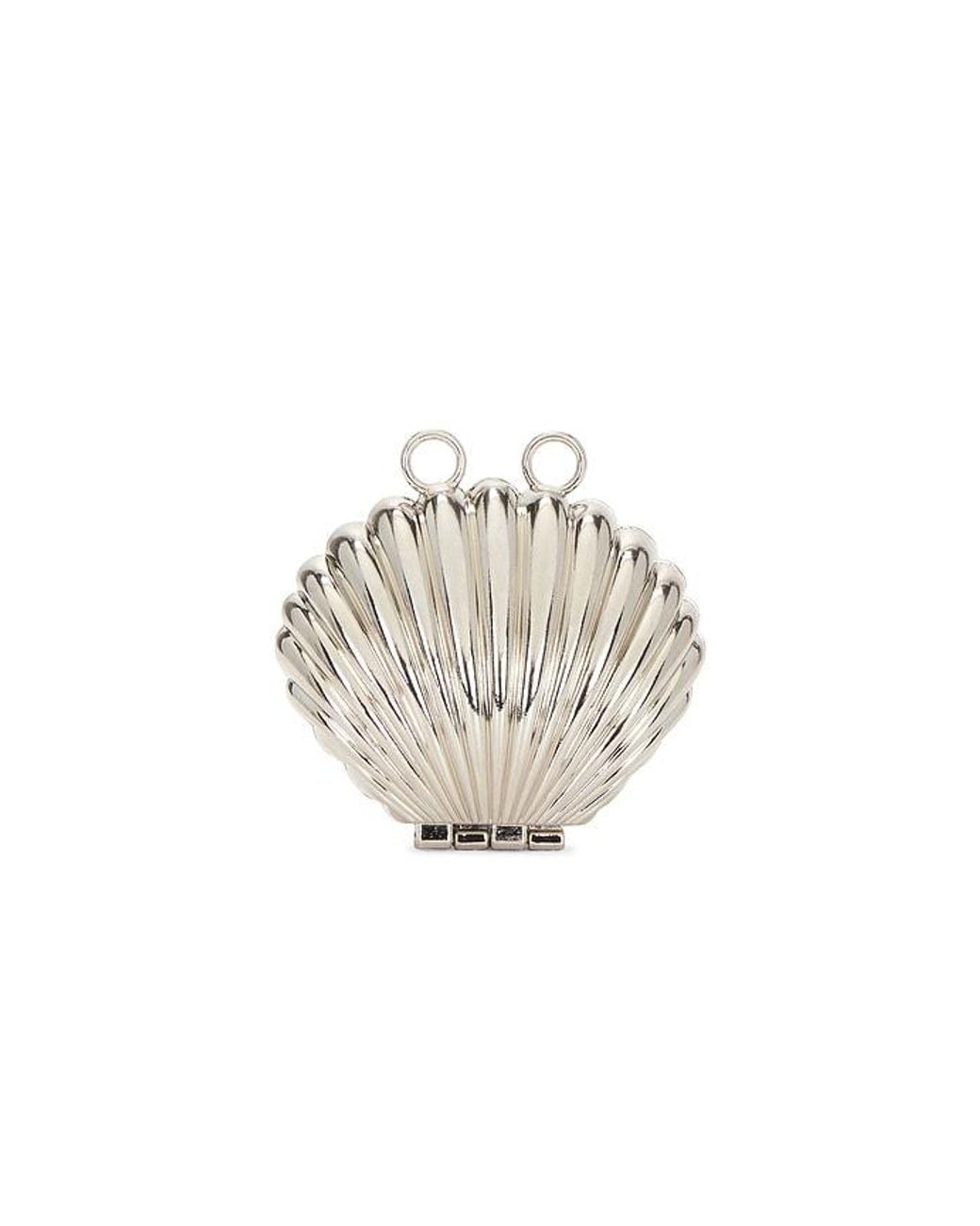 petit moments White Shell Chain Clutch
