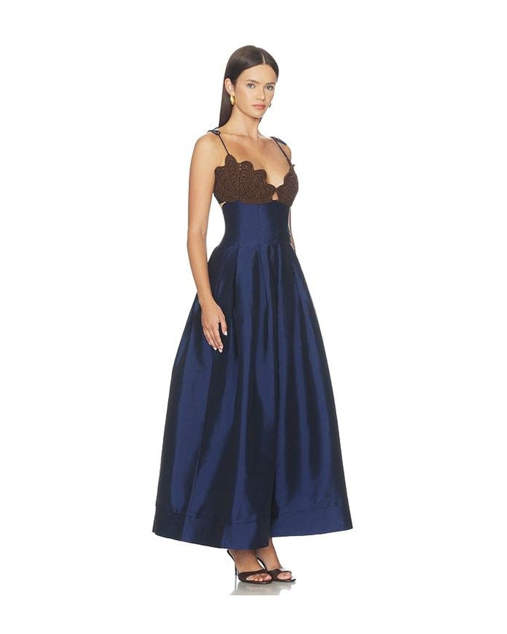 Maylé Vásquez Blue Arena Dress