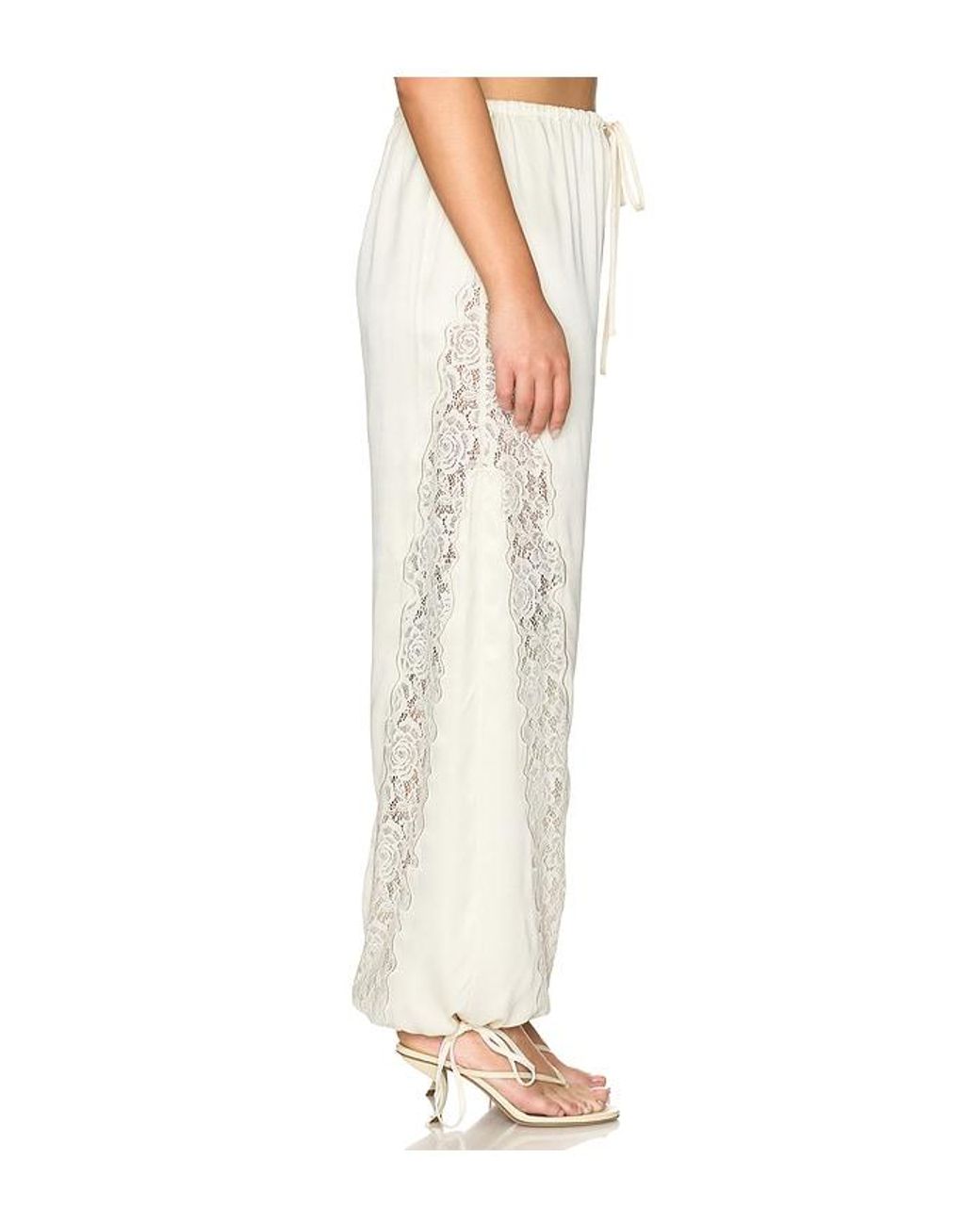 L'academie White 'Academie Belarus Pant