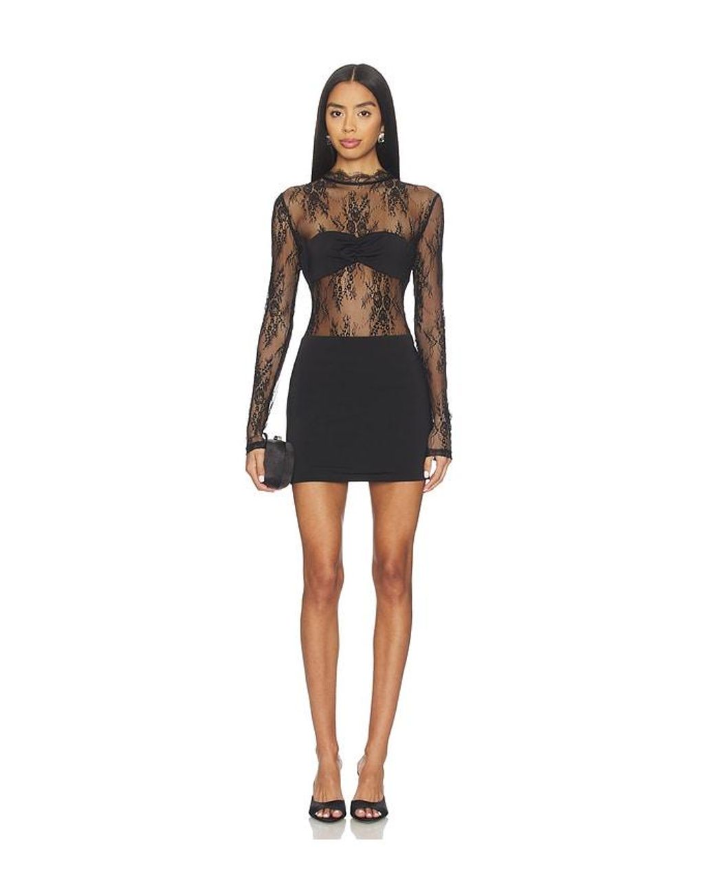ROBE KELLIANN en Black superdown