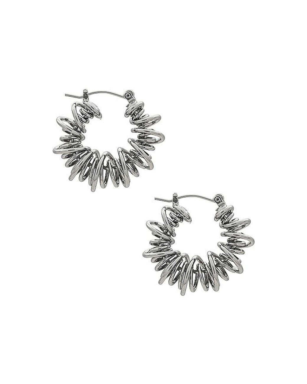 petit moments White Riele Earrings
