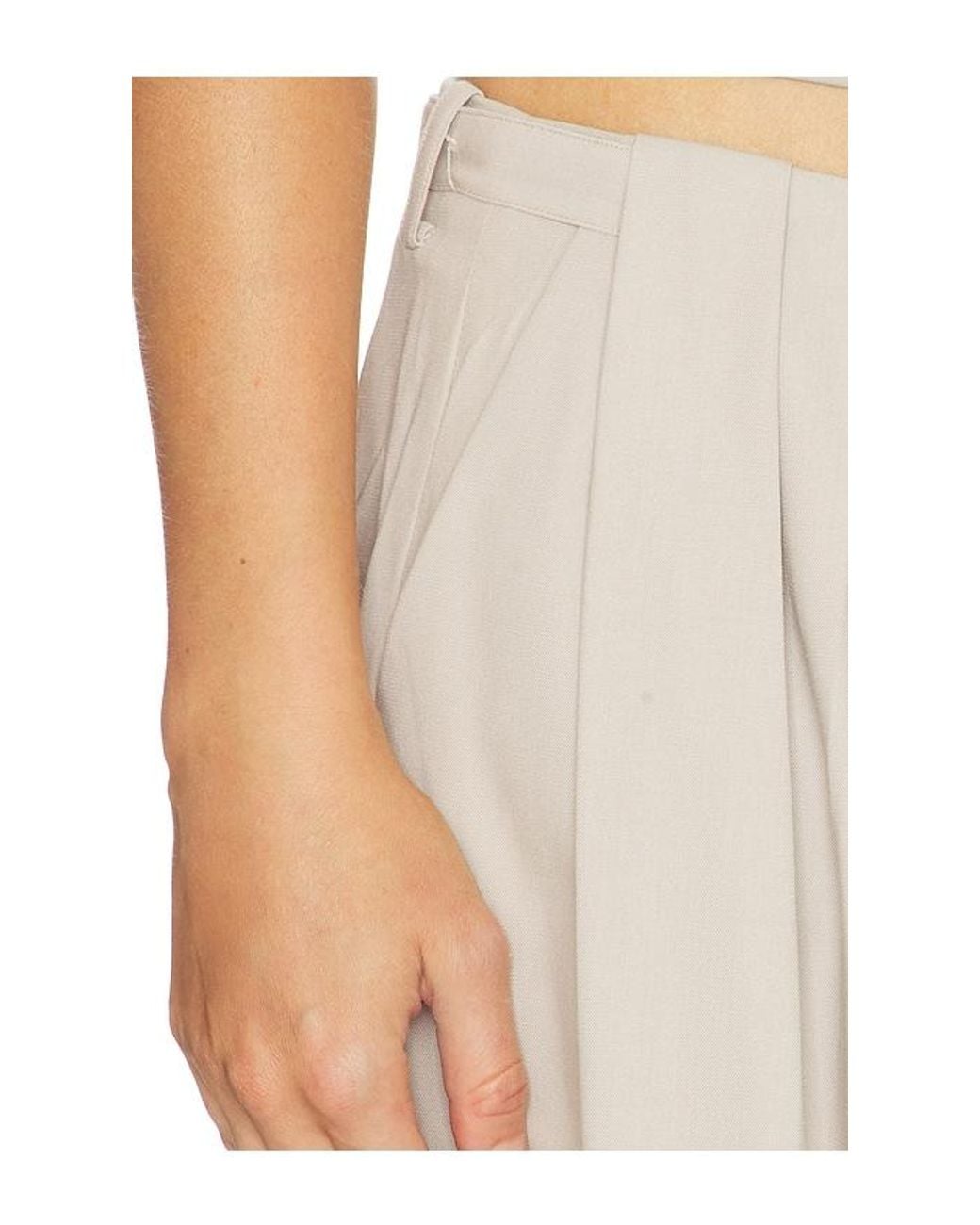 SOVERE White Hari Pant