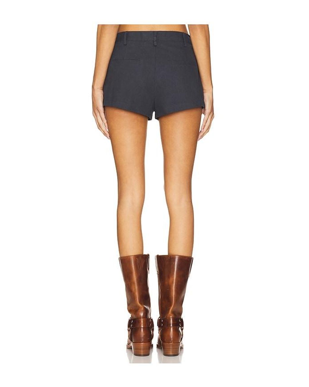 Leo Short En Color Azul Marino Talla (También En M, Xl, Xs, Xxl) Lioness de color Blue