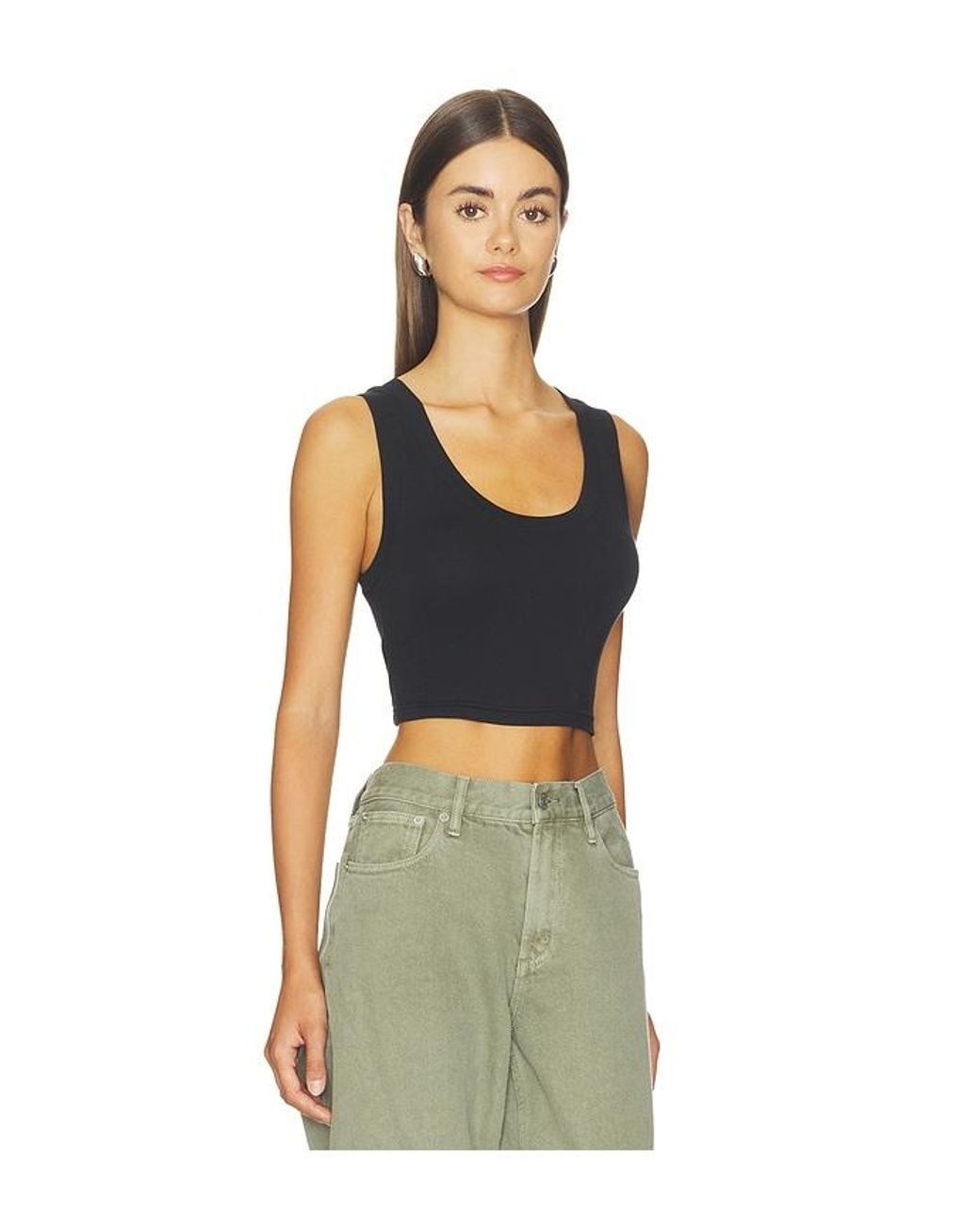 FAVORITE DAUGHTER Black The Cutting It Close Crop Tank