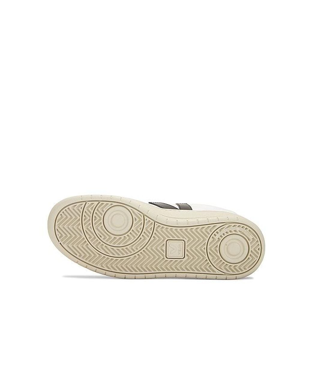 Veja SNEAKERS CLASSICS in White für Herren