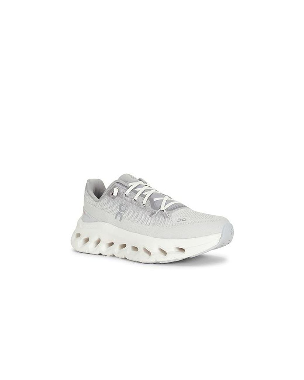 On Shoes White Cloudtilt Sneaker