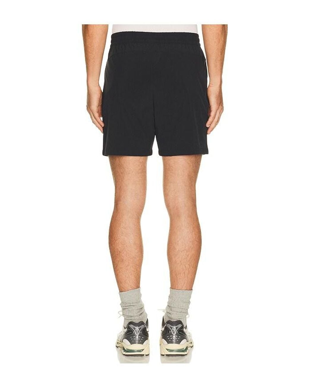 Beyond Yoga Black Pivotal 2.0 7 Short for men