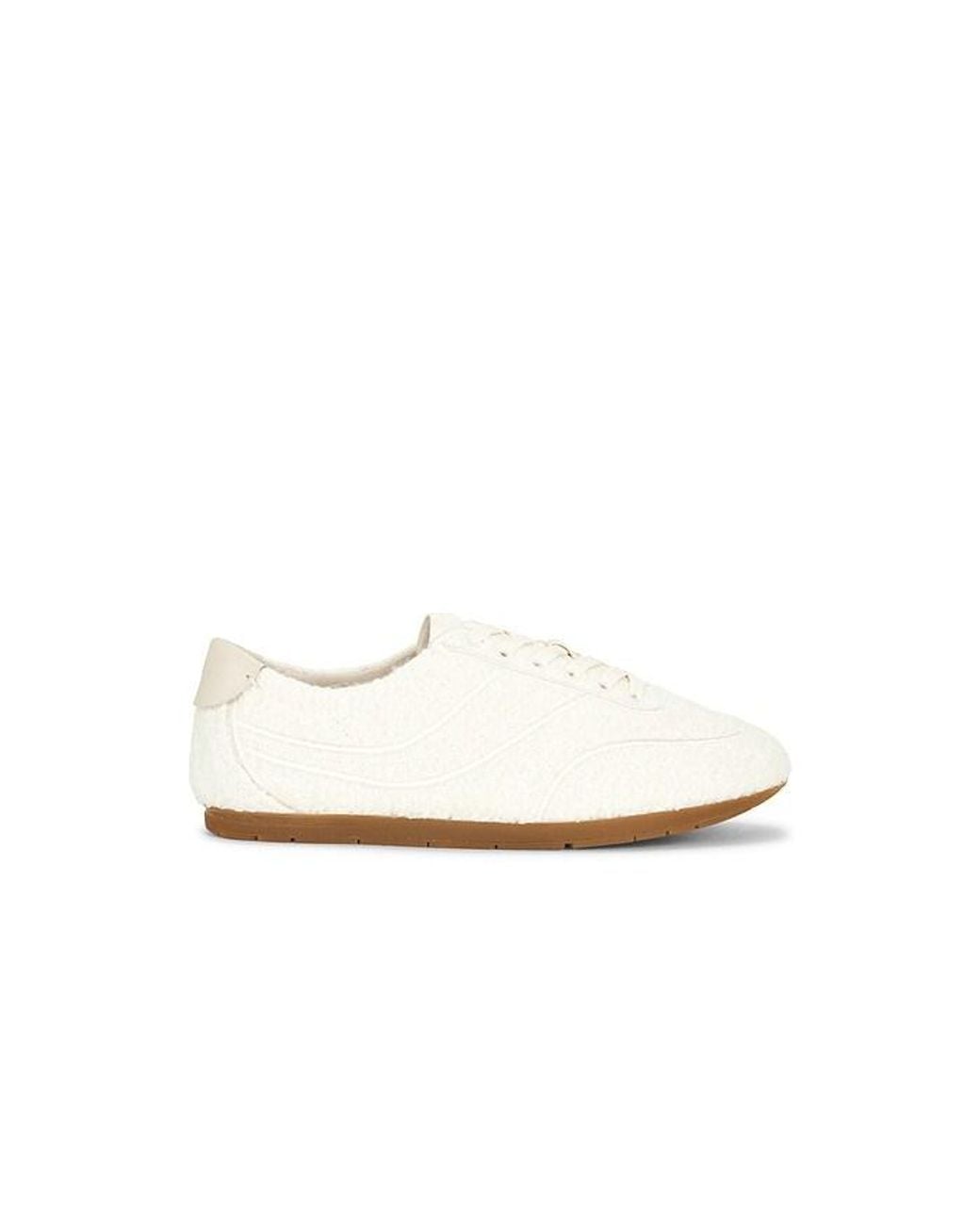 Vince White La Cozy Runner