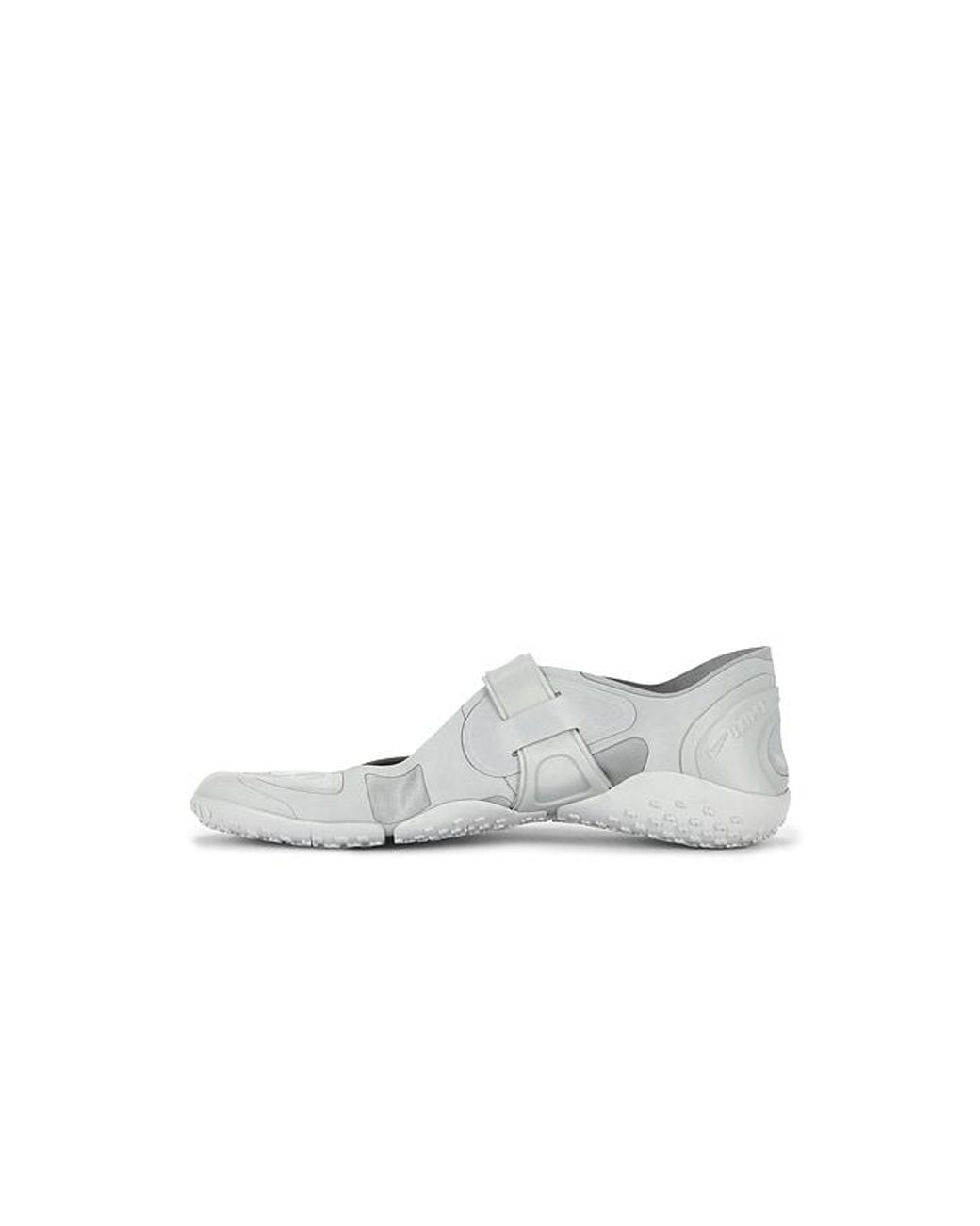 NikeSKIMS Multicolor Rift Satin Sneaker