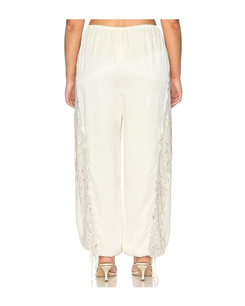 L'academie White 'Academie Belarus Pant