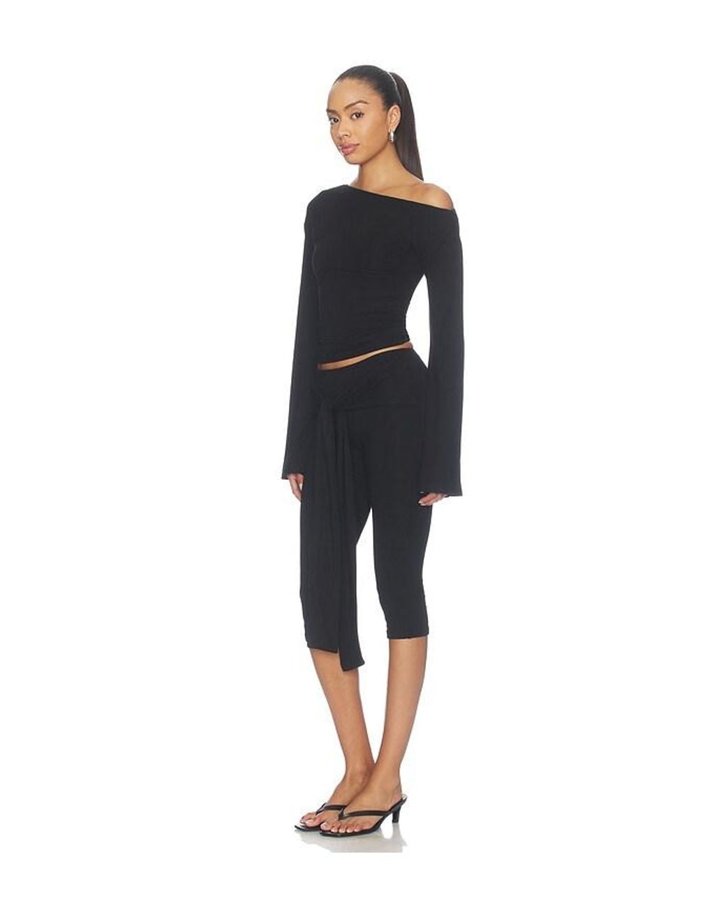 superdown Black Charlotte Capri Set