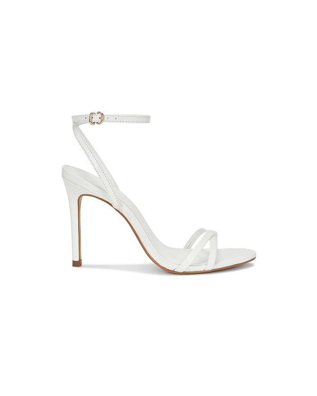 Steve Madden White Jypsey Sandal