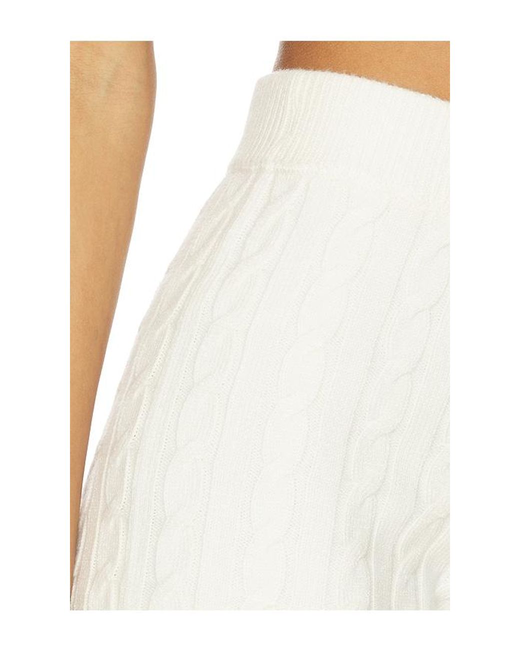 Throw On Shorts En Color Ivory Talla (También En Xs, S, M, Xl, Xxl) Show Me Your Mumu de color White