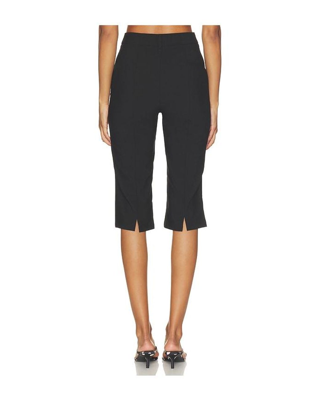 MORE TO COME Black Lianna Capri