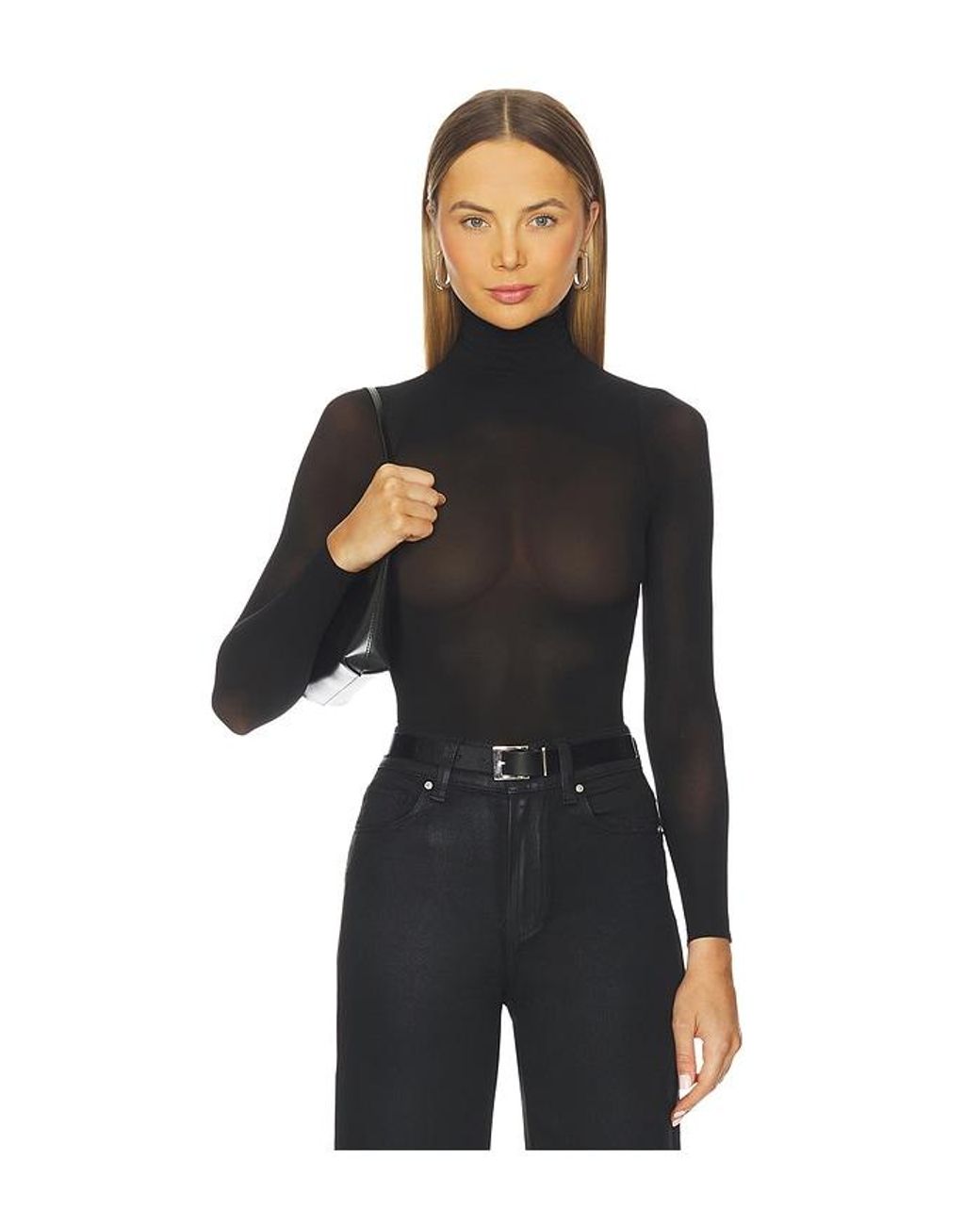 BODY en Black. Commando