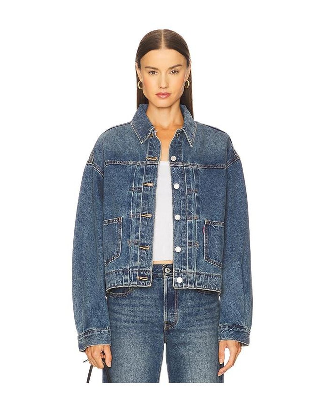 levis-Missed-My-Flight-No-Tie-