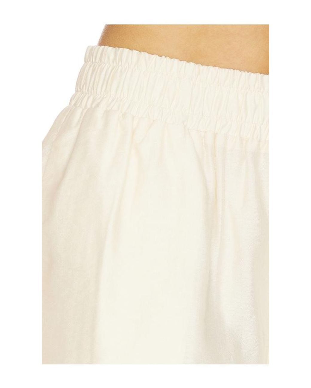 Heartloom White Liara Set