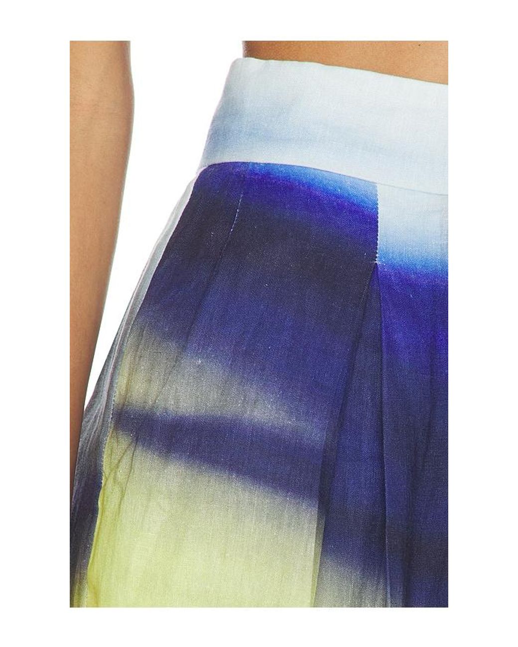 Maylé Vásquez Blue Serenito Short