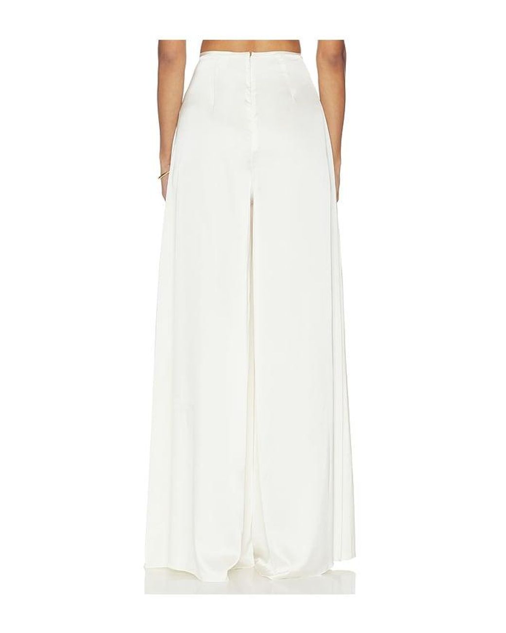 Maylé Vásquez White Punta Pants