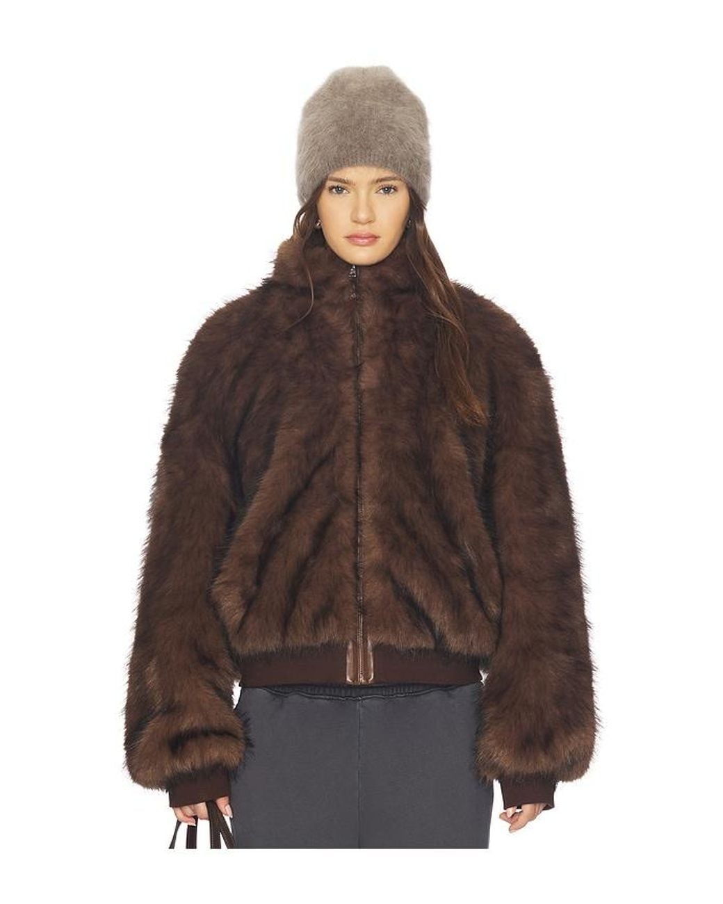 MARRKNULL Brown Mantel