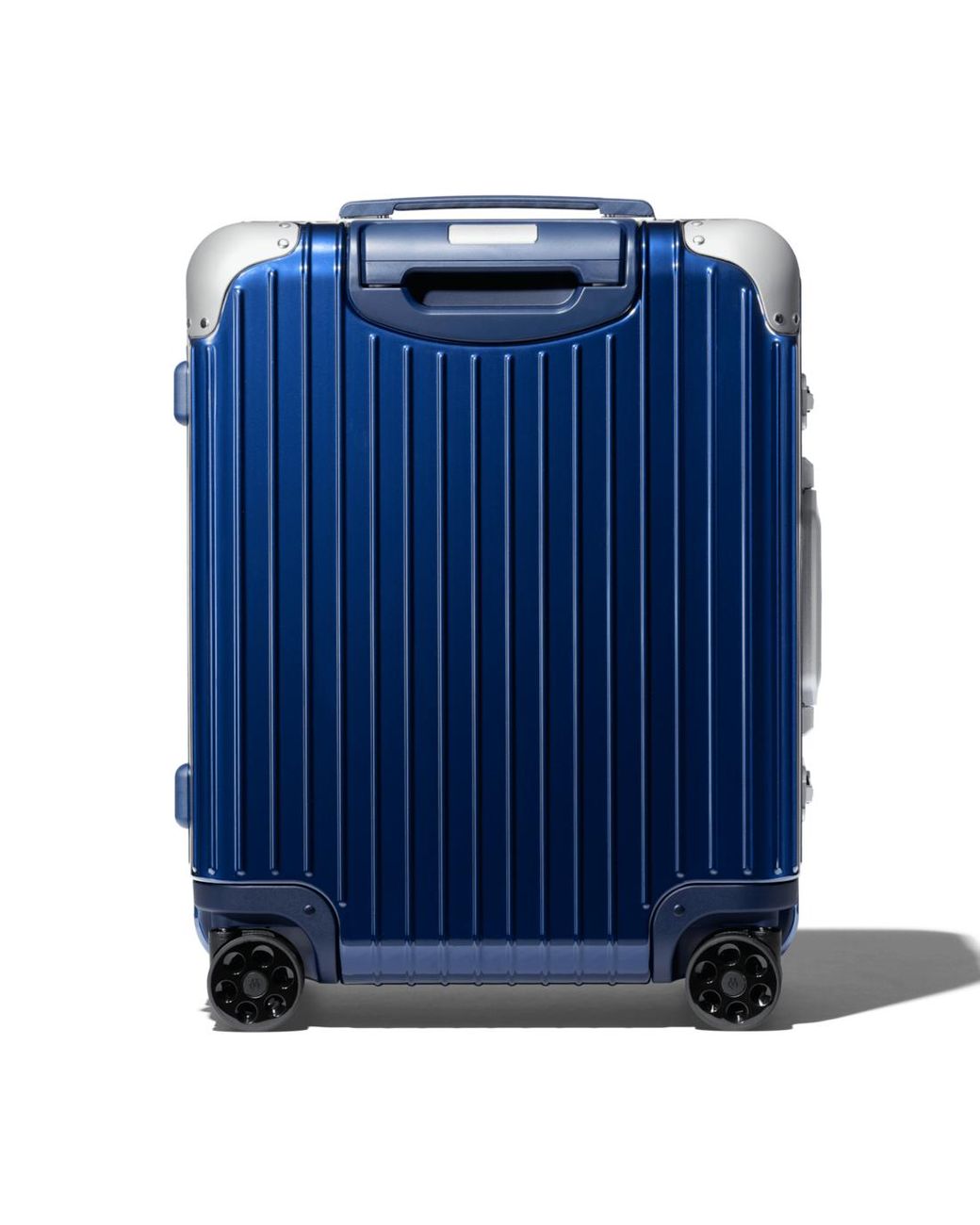 rimowa-blue-Hybrid-Cabin-Plus.jpeg