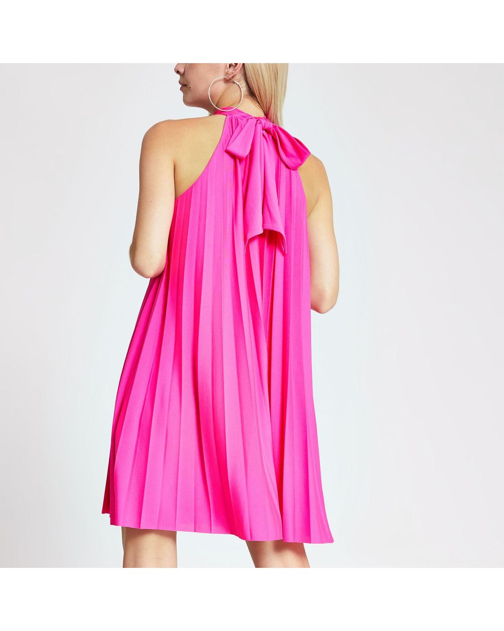 River Island Petite Pink Pleated Halter Neck Dress