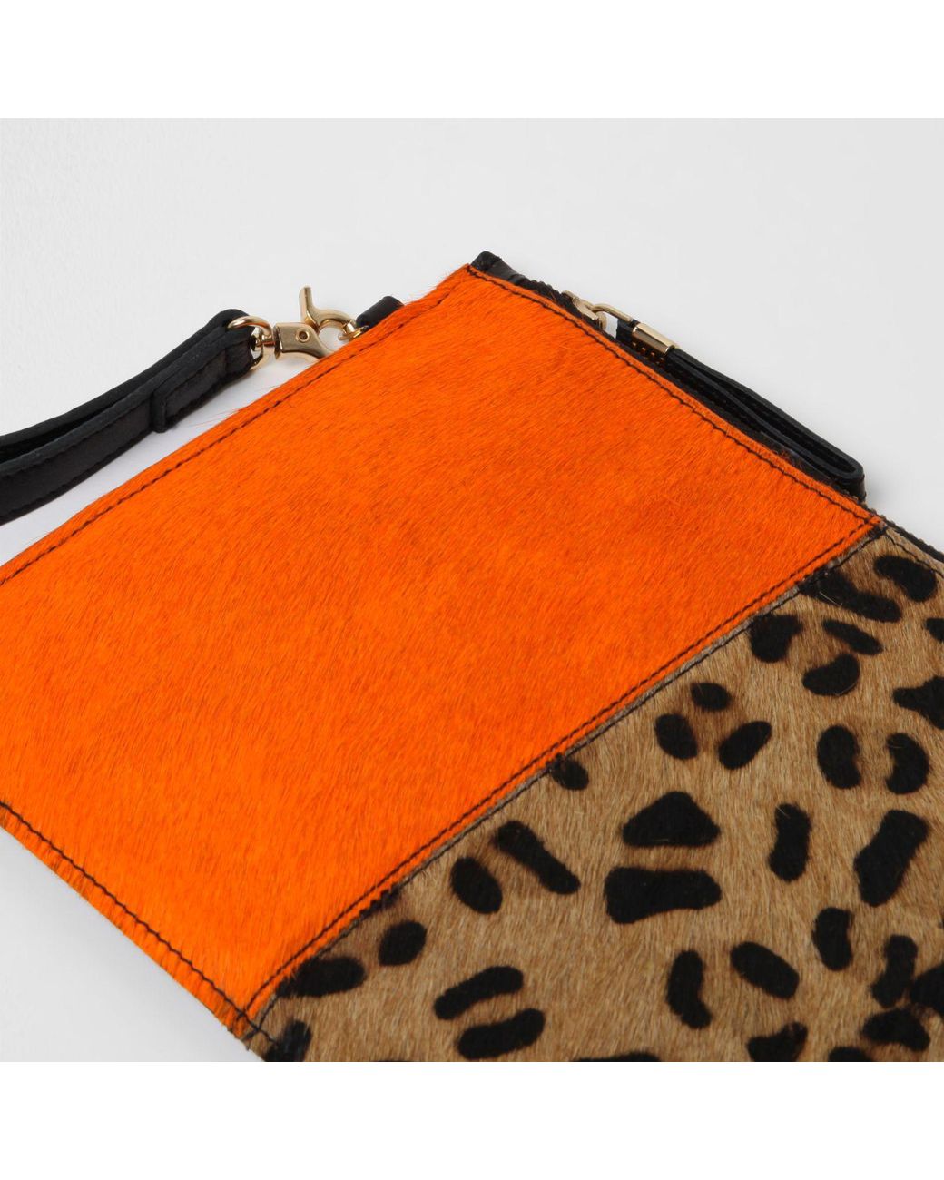 Antique Clutch Frame Bag with Leopard Print, Size: 4 x 8 inch at Rs 2730 in  New Delhi