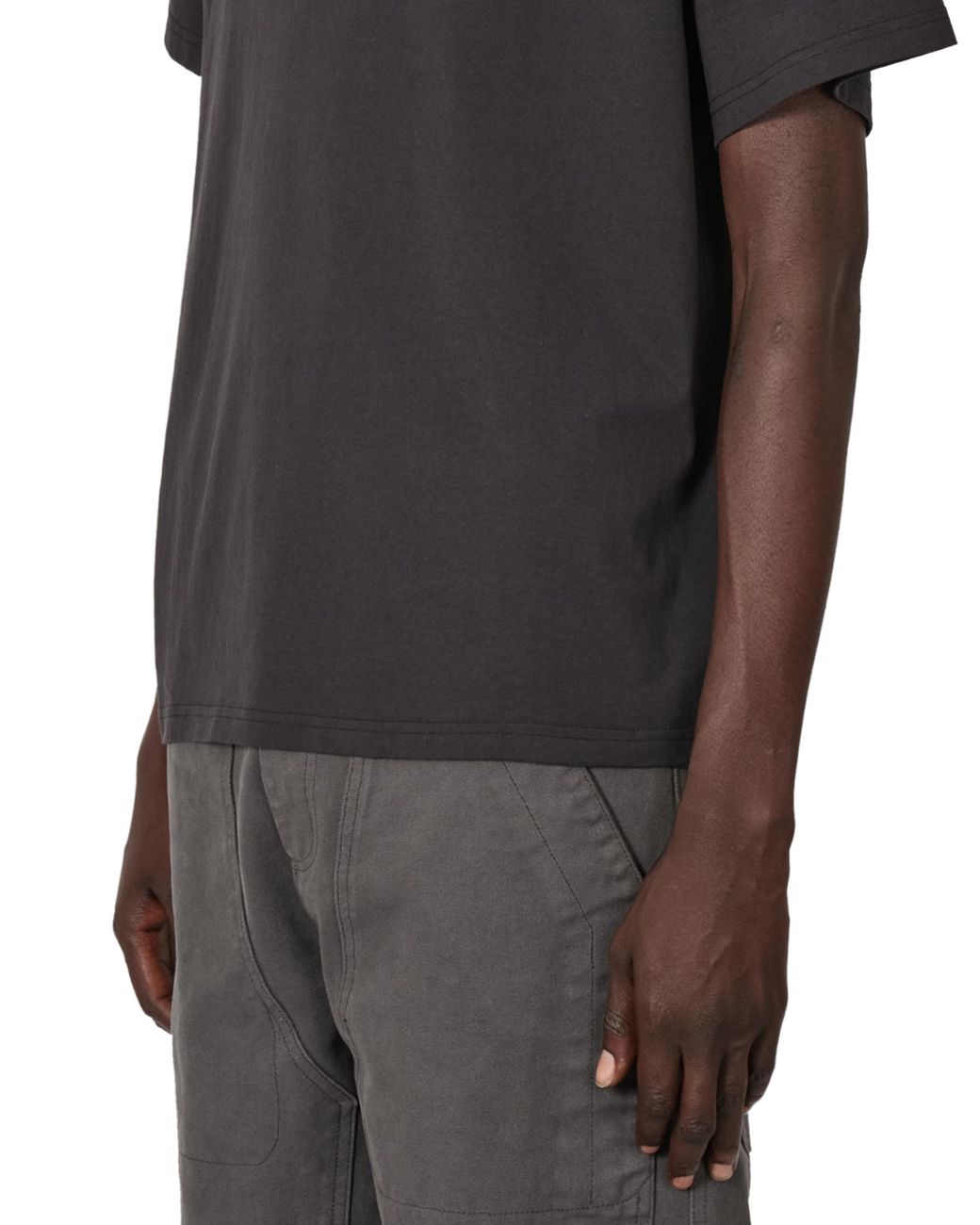 Roa Black Signal Mountain T-Shirt Tops