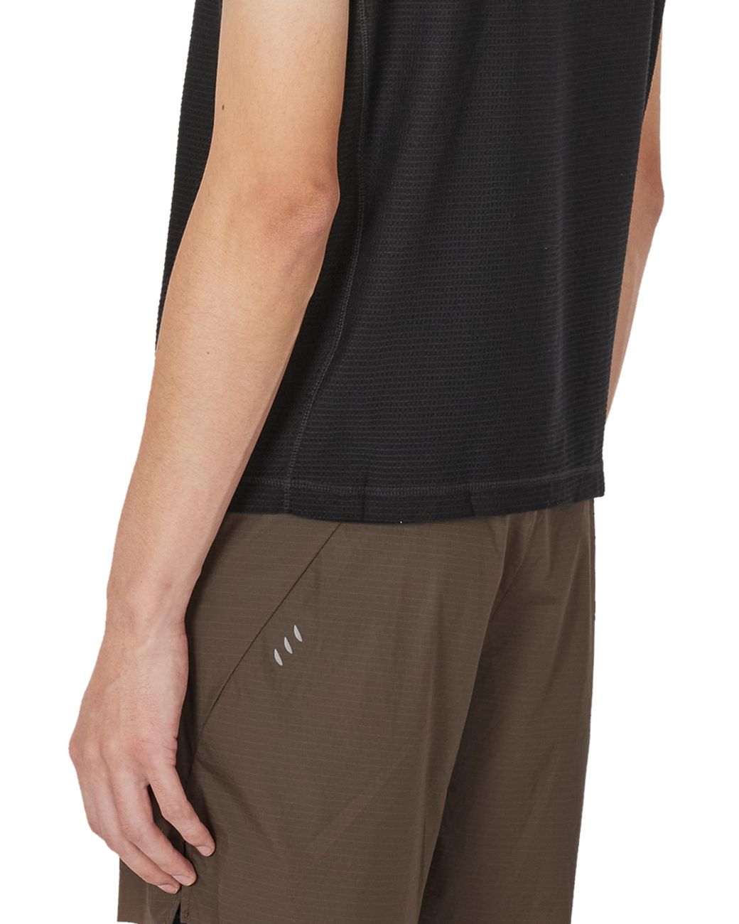 Roa Black Ashi Wool Tencel Baselayer Short Sleeve Tops for men