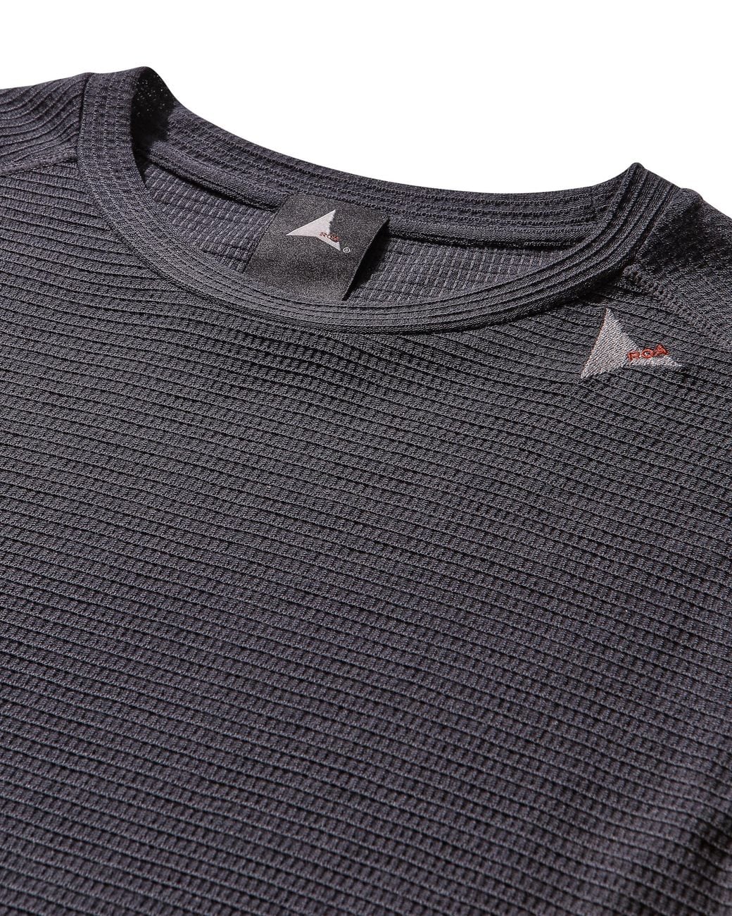 Roa Black Ashi Wool Tencel Baselayer Long Sleeve Tops for men