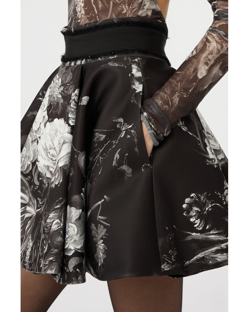 Roberto Cavalli Black Scuba Jersey Skirt With Fiammingo Flowers Print