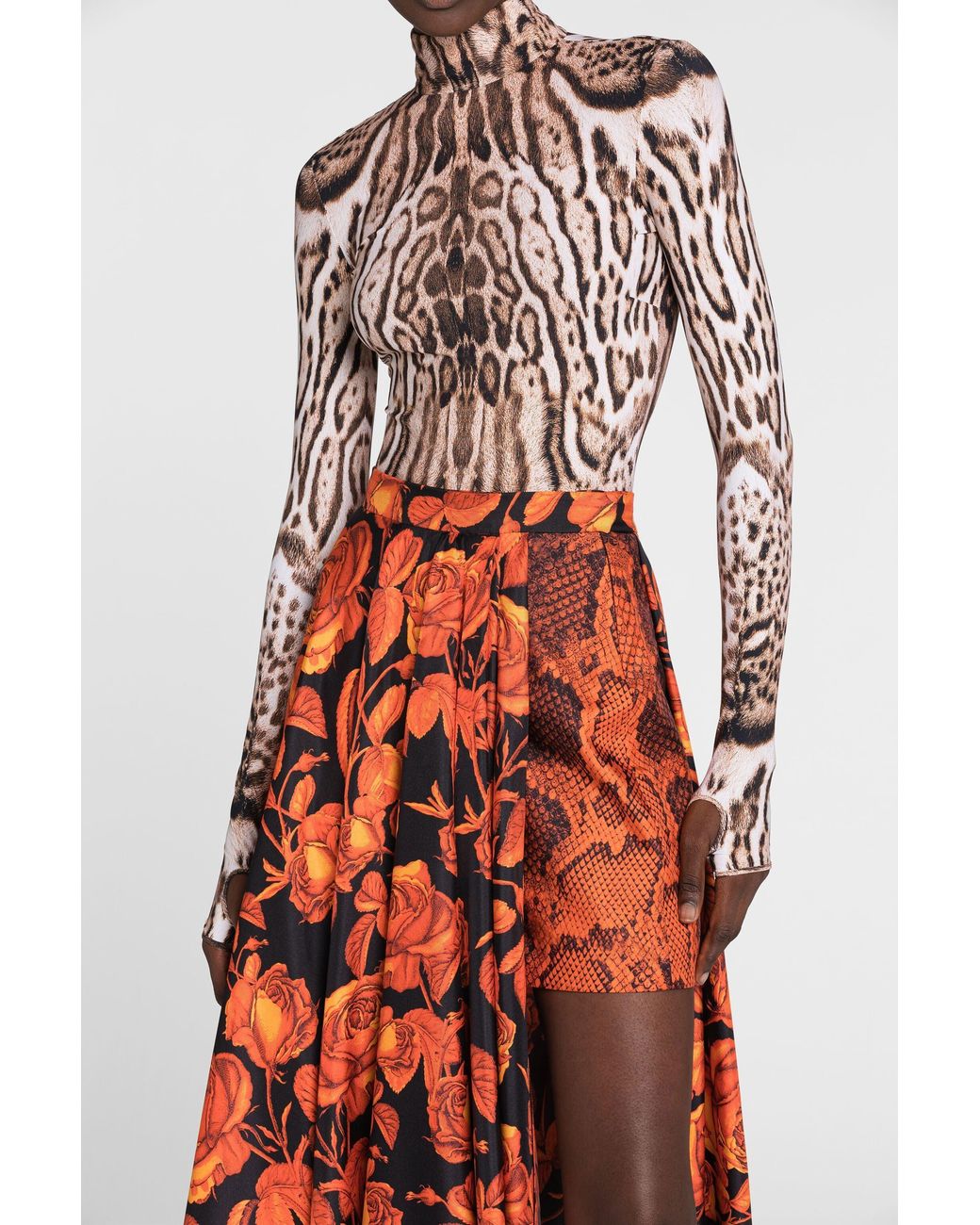 Falda Asimétrica Con Estampados Rose Y Python Roberto Cavalli de color Orange
