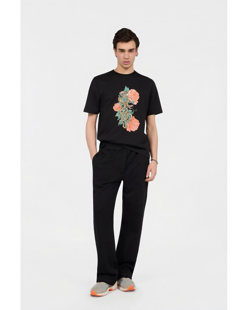 Roberto Cavalli Black T-Shirt With Snake Floral Print for men