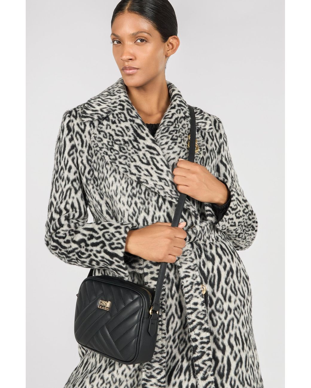 Roberto Cavalli White Bag With Cavalli Class Chain Shoulder Strap